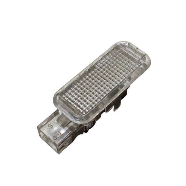 LUZ CORTESIA FORRO PORTA 4B0947415 AUDI A4 2004 2005 A 2008 - Imagem 3