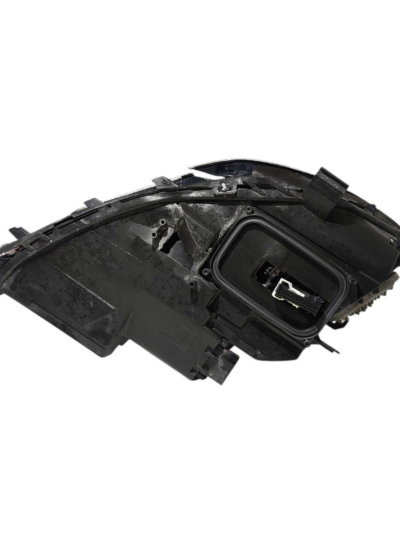 FAROL ESQUERDO MERCEDES CLA200 2017 A 2019 P/ RETIRADA PEÇAS - Imagem 2