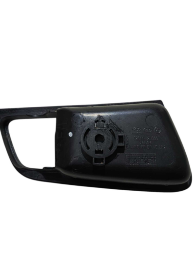 MOLDURA MAÇANETA INT DIANT ESQUERDA HYUNDAI I30 2009 A 2012 - Imagem 5