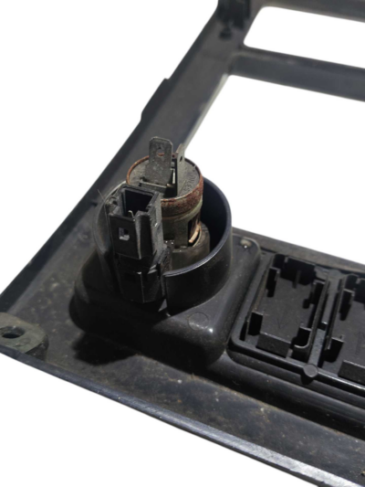 Moldura Rádio 68260K10381 Nissan Pathfinder 1999/2000 - Imagem 7