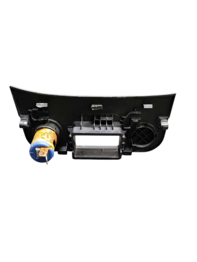 MOLDURA TOMADA 12V KIA SPORTAGE 2.0 2008 2009 A 2012 - Imagem 4