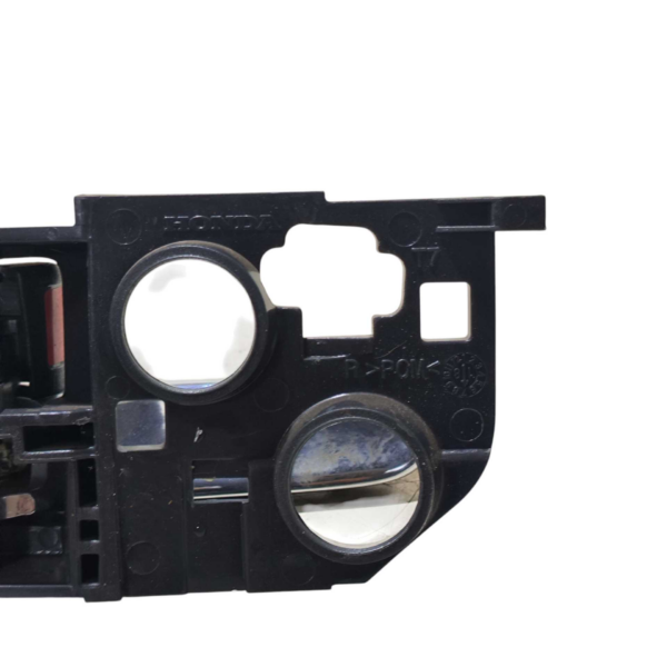 MAÇANETA INTERNA TRASEIRA DIREITA HONDA HRV 1.8 2016 A 2018 - Imagem 4