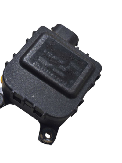 MOTOR ATUADOR AR COND 8D2820511C AUDI A3 1997 1998 A 2000 - Imagem 2