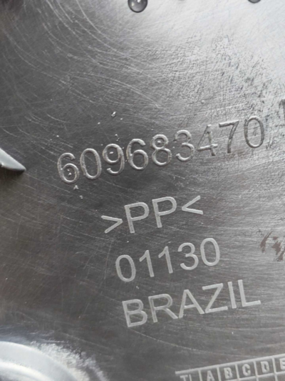 FORRO DIREITO PORTA MALAS 609683470 JEEP COMPASS 2020 A 2023 - Imagem 8