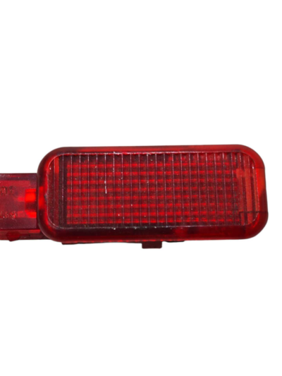 LUZ CORTESIA PORTA AUDI A4 2004 2005 2006 A 2008 8B0847411