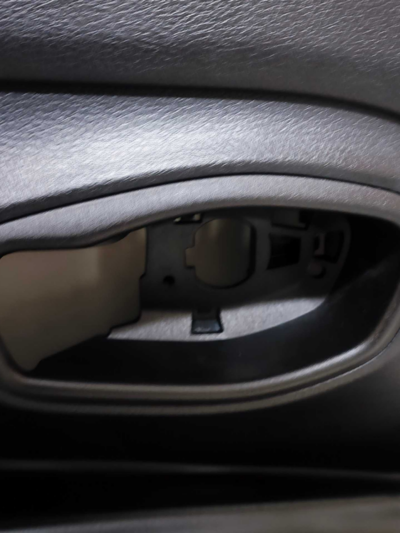 FORRO PORTA DIANTEIRA ESQUERDA JEEP RENEGADE 1.8 2016 A 2023 - Imagem 5