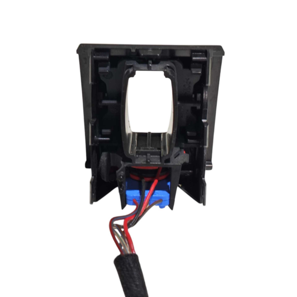 Moldura Botão Pisca Alerta 9710260 Bmw 125 2.0 2013 a 2016 - Imagem 4