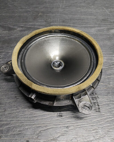 Alto Falante Tras Dir Toyota Yaris 2021 2022 2023 8616002d40 - Imagem 2