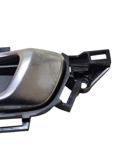 MAÇANETA INTERNA Tras esq HONDA HR-V 1.5 2022 2023 2024 - Imagem 6