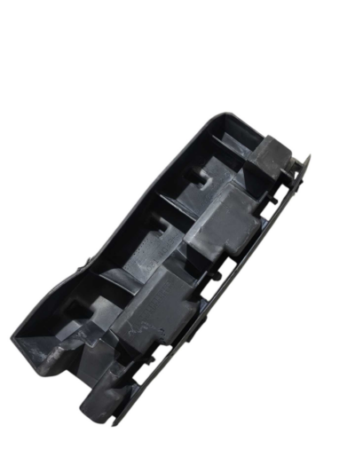 SUPORTE ESQUERDO PARACHOQUE TRAS MERCEDES C280 2010 A 2012 - Imagem 4