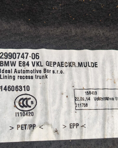 Forro Carpete Tampão Porta Malas Bmw X1 2.0 2013 2014 2015 - Imagem 5