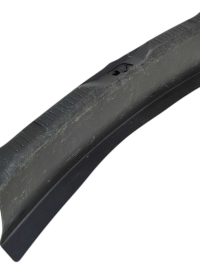 MOLDURA PORTA MALAS 84992ET000 NISSAN SENTRA 2008 A 2012 - Imagem 3