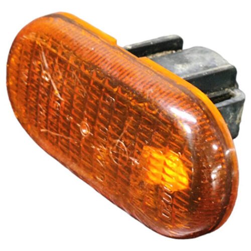 Luz Pisca Paralama 7700822136 Renault Master 2002 2003 2004