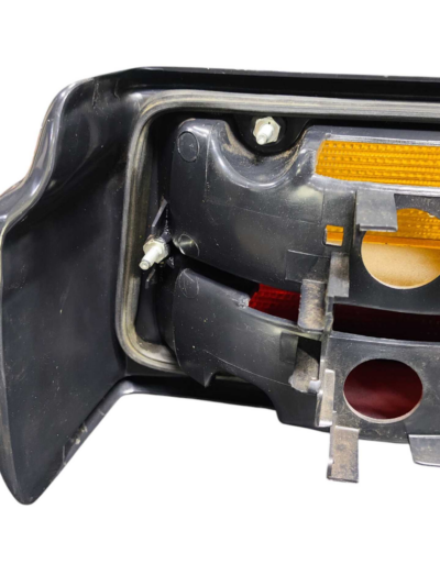 Lanterna Traseira Direita Volkswagen Voyage 1991 1992 1993 - Imagem 4