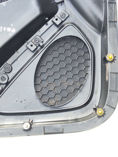 Forro porta Diant Direito Bbs30113 Gm Equinox 2021 a 2023 - Imagem 2