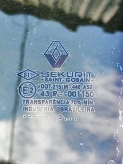 VIDRO DIANTEIRO DIREITO REANULT SCENIC 2000 A 2010 - Imagem 5