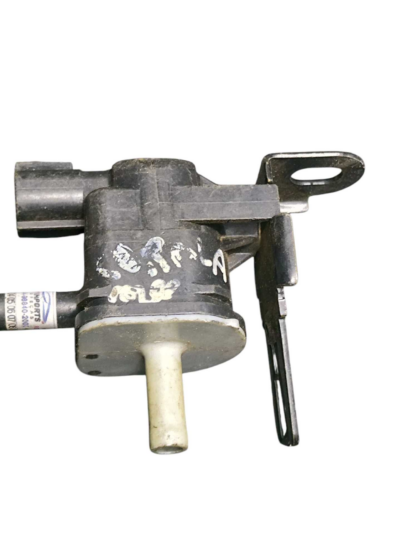 válvula canister Toyota Corolla etios 2012 a 2014 1362007060