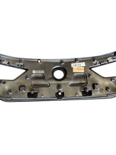 Aplique Tampa Porta Malas 7428466 Bmw X2 2018 2019 2020 - Imagem 4