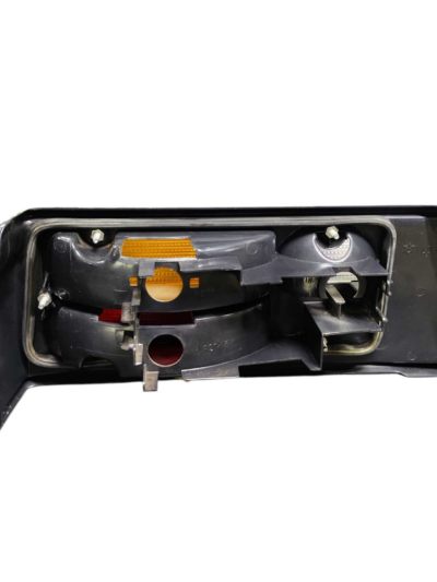 Lanterna Traseira Direita Volkswagen Voyage 1991 1992 1993 - Imagem 3