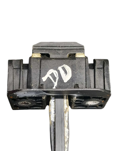 LIMITADOR PORTA DIANTEIRA DIREITA BMW 320i 2013 2014 2015 - Imagem 2