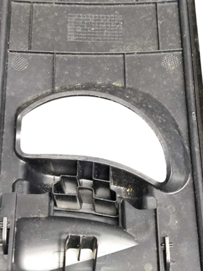 Moldura Coluna Central Esquerda Vw Taos Tsi 1.4 2022 a 2024 - Imagem 4