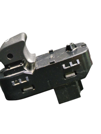 Botão Vidro Tras Esquerdo 23343983 Gm Equinox 2021 2022 2023 - Imagem 4