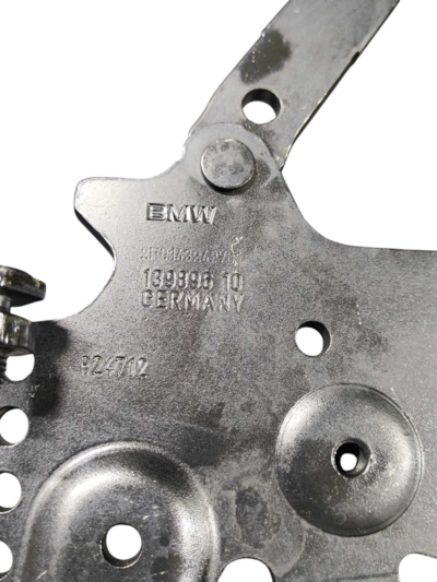 DOBRADIÇA CAPÔ ESQUERDO 13989610 BMW 320i 2.0 2013 2014 2015 - Imagem 2