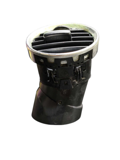 DIFUSOR AR COND ESQUERDO 9670079877 PEUGEOT 308 2013 A 2015 - Imagem 3