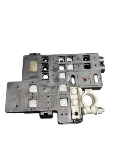 moldura Polo positivo Bateria Fiat Argo 2019/2021 Detalhes - Imagem 4