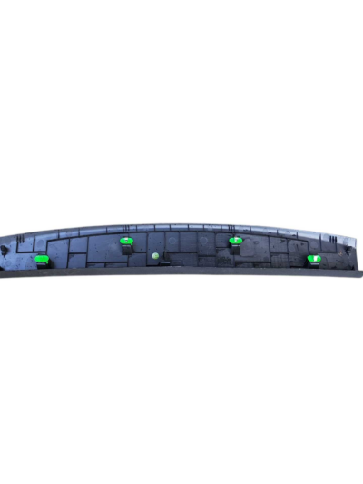 MOLDURA TAMPA TRASEIRA PORTA MALAS GM TRACKER 2020 2021 2022 - Imagem 3