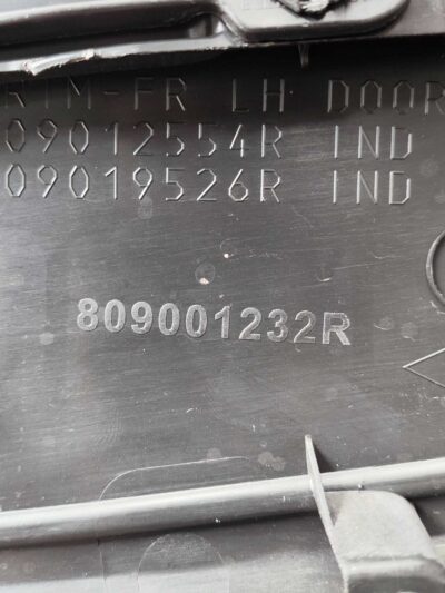 Forro porta Diant ESQUERDA 809001232R Renault Kwid 2019/2021 - Imagem 7