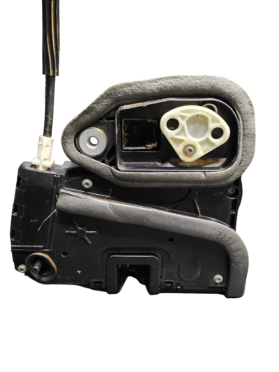 Fechadura Porta Tras Direita A3056733 Gm Equinox 2021 a 2023 - Imagem 7