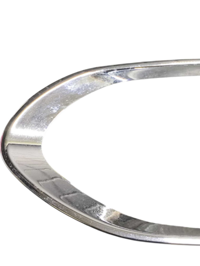 Moldura Farol Milha Direito 100232635 Fiat Toro 2016 a 2020 - Imagem 3