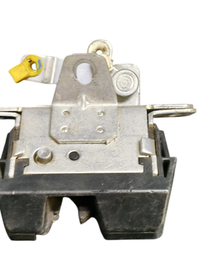 Fechadura Tampa Porta Malas Gm Corsa Sedan 2002 2003 A 2005