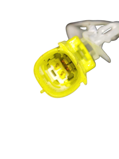 PISCA CHICOTE ASSOALHO 821640d090 TOYOTA YARIS 2022 A 2024 - Imagem 5