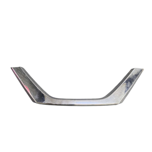 Friso Grade Frontal Nissan March 2016 2017 2018