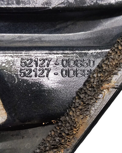 Moldura FARO MILHA Dir Toyota Yaris 2018 A 2021 521270d850 - Imagem 5