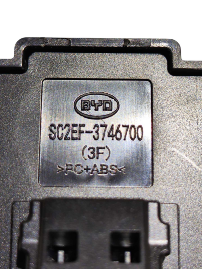 BOTÃO VIDRO TRASEIRO DIREITO BYD DOLPHIN MINI 2024 2025 - Imagem 5