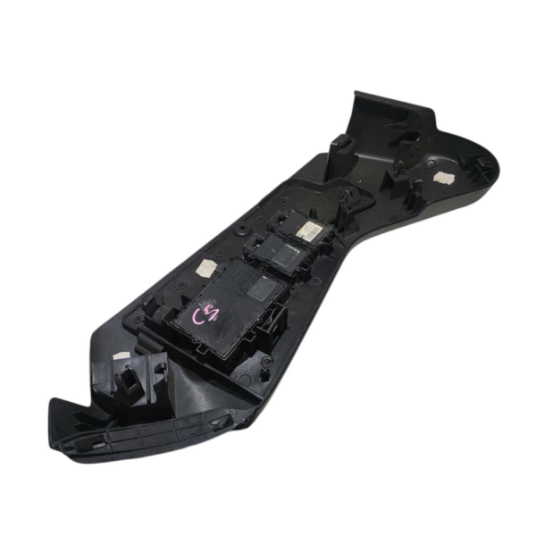 MOLDURA BANCO DIANT ESQUERDO 4405878 CITROEN C5 2008 A 2011 - Imagem 8