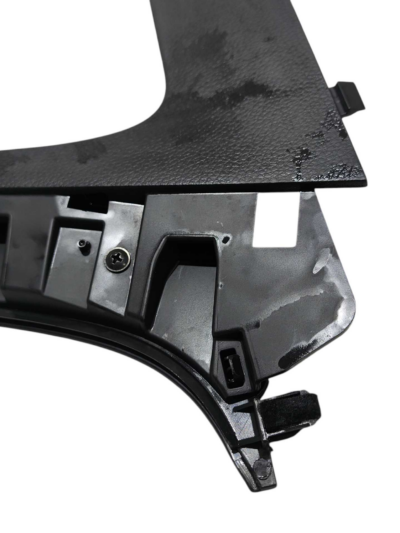 MOLDURA COLUNA CENTRAL DIREITA HYUNDAI I30 2014 2015 2016 - Imagem 3