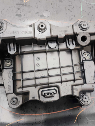 FORRO PORTA TRASEIRA ESQUERDA TOYOTA COROLLA CROSS 2022/24 - Imagem 9