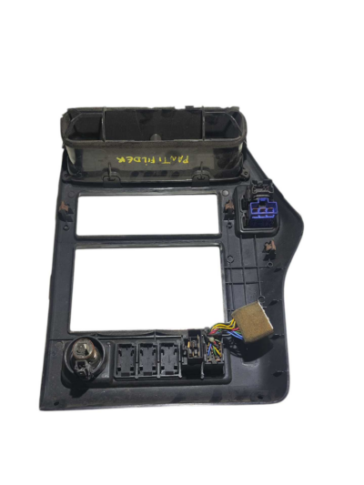 Moldura Rádio 68260K10381 Nissan Pathfinder 1999/2000 - Imagem 5