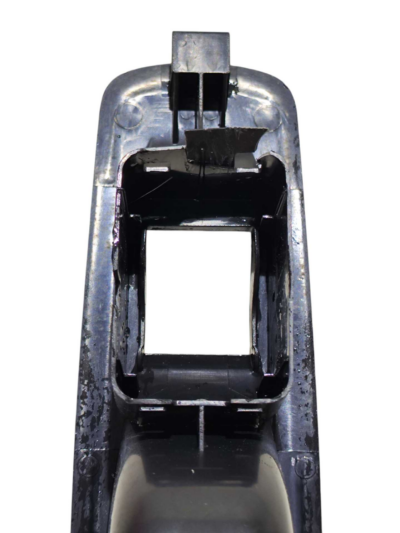MOLDURA BOTÃO VIDRO TRAS ESQUERDO RENAULT FLUENCE 2011/2016 - Imagem 3