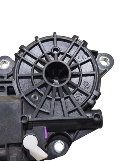 motor maquina vidro tras dir CM0938000 HONDA HR-V 2022/2024 - Imagem 6