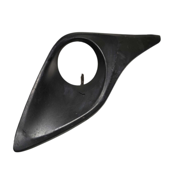 Grade Farol Milha Direito Toyota Yaris 2020 a 2022 C/Detalhe - Imagem 3