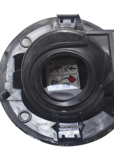 TAMPA PORTINHOLA 9E535427936 FORD FUSION V6 2010 A 2012 - Imagem 4