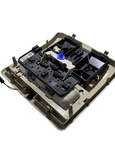 LUZ TETO CORTESIA XDE500092NUG RANGE ROVER SPORT 2006 A 2011 - Imagem 3