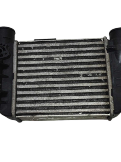 RADIADOR INTERCOOLER 8E0145805 AUDI A4 2004 2005 A 2008 - Imagem 1