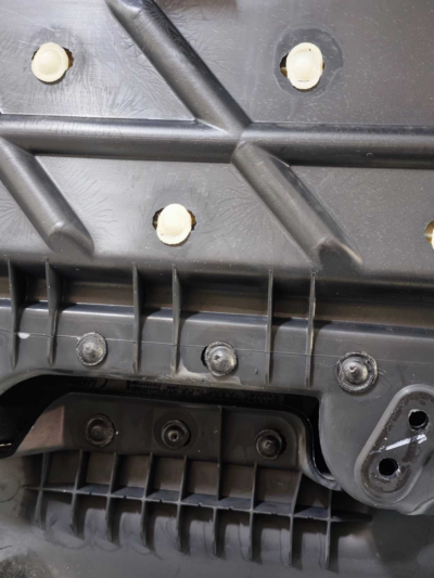 FORRO PORTA TRASEIRO DIREITO RANGE ROVER SPORT 2005 A 2009 - Imagem 7