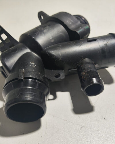 Valvula Termostatica 8w938a587bb Range Rover Sport V8 2015 - Imagem 4